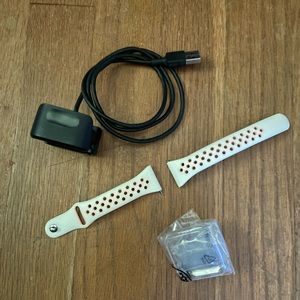 Fitbit Versa Lite accessories